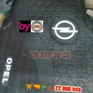Tapis plat griffé opel