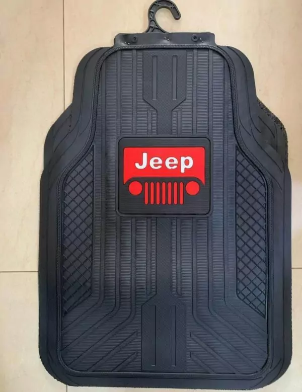 Tapis pvc universel griffé jeep